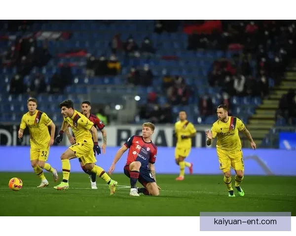 维罗纳主场鏖战佛罗伦萨法乔利射门击中球框难破僵局